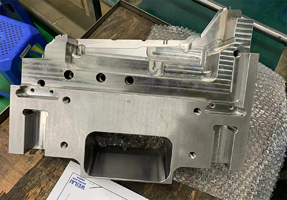 Automotive plastic molds